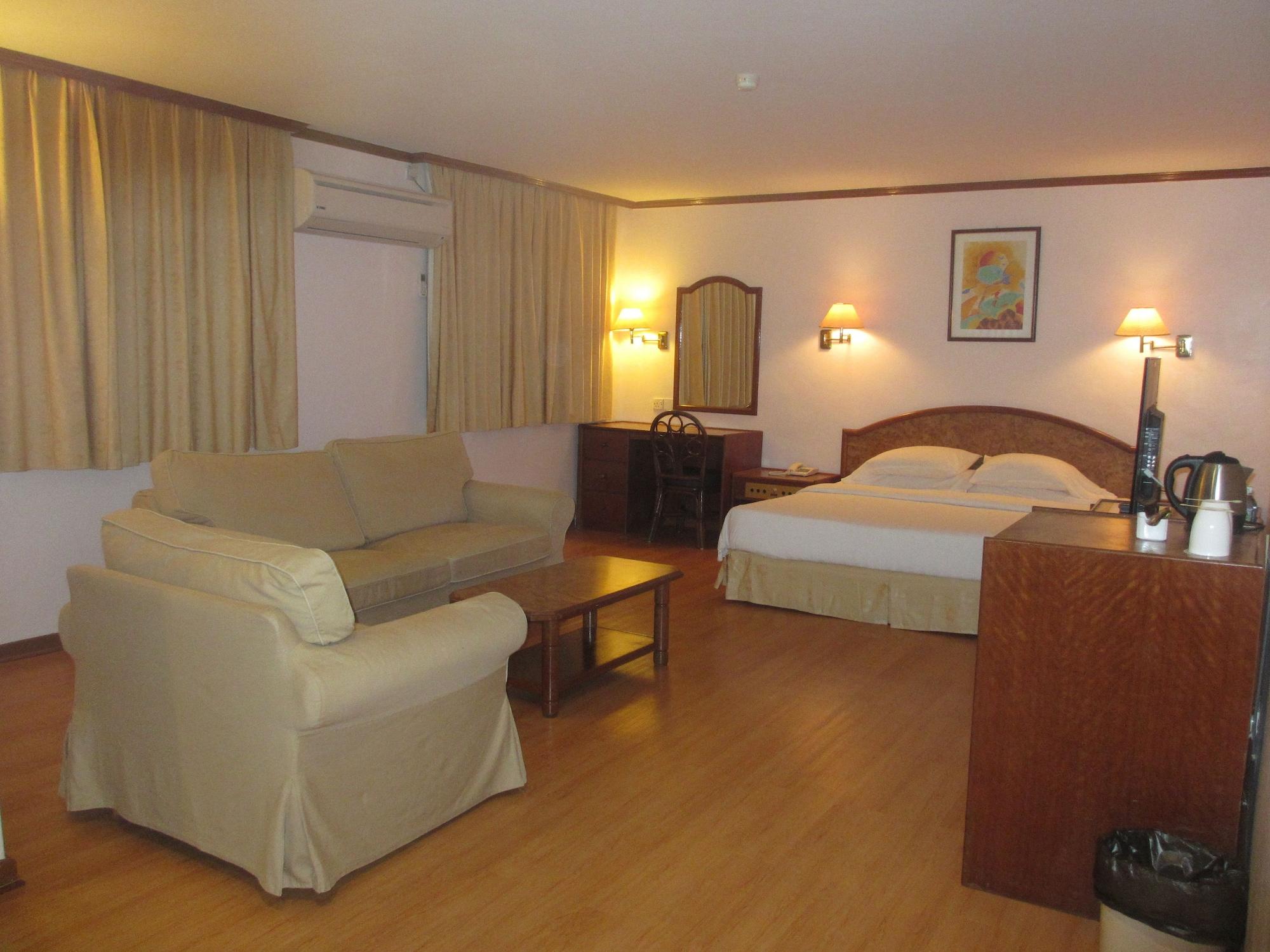 Sanbay Hotel Сандакан Екстер'єр фото